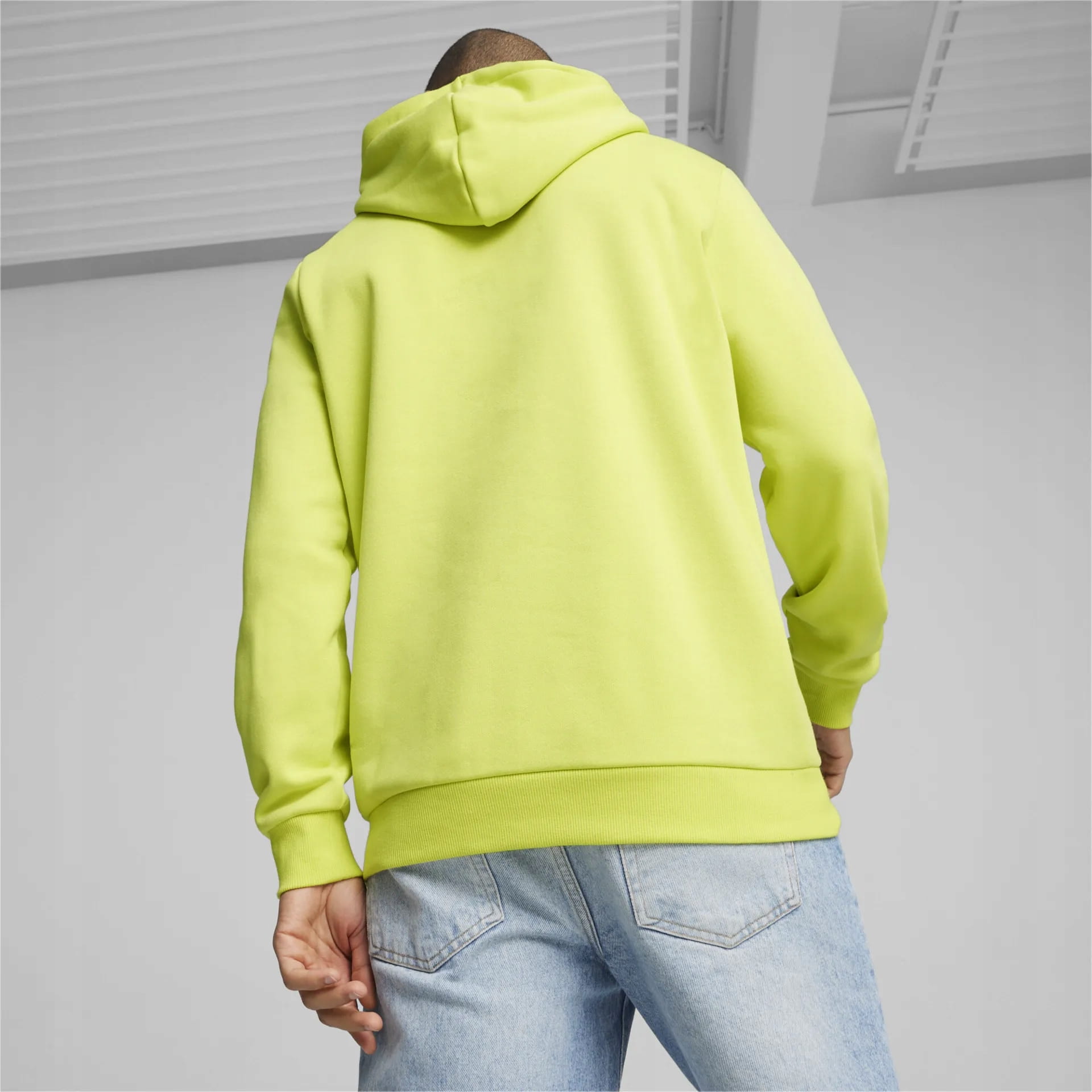 2e6a184d77daf2253d174860bb4d76e1.jpg