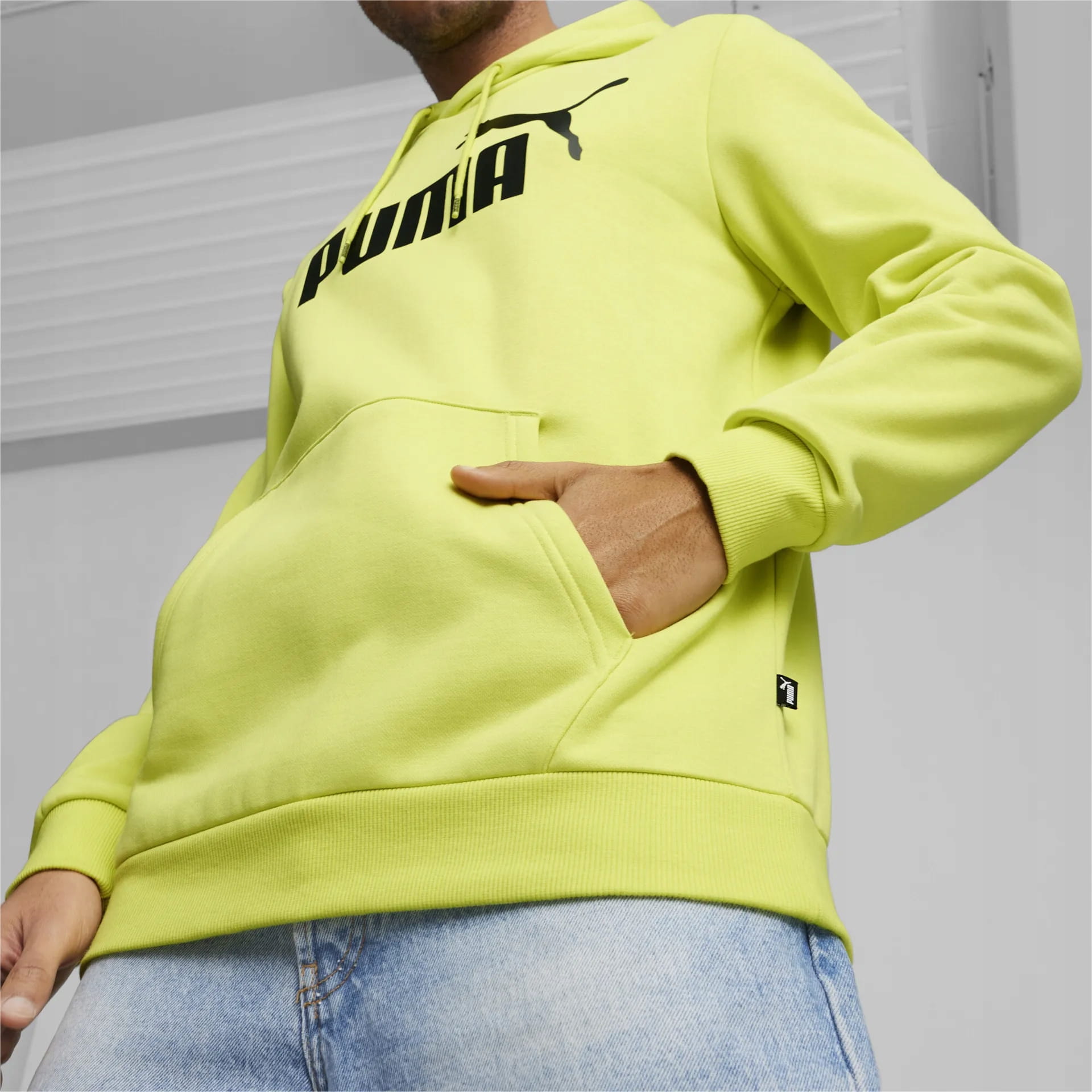 eb1cd526fe34a76b6e5a6a92815266f4.jpg